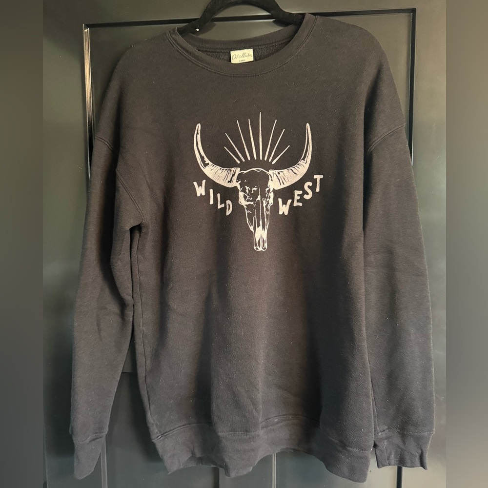 Wild West Black Pullover
